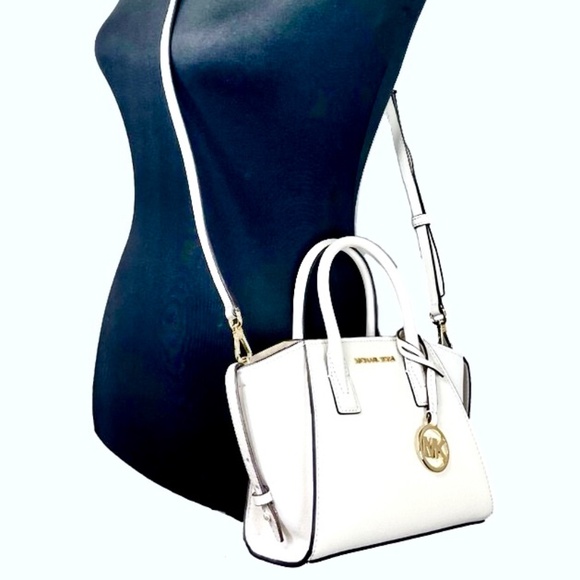 Michael Kors Handbags - MICHAEL KORS - White Leather w/ Gold Accents Crossbody Bag!! **LIKE NEW!!🎁😍**